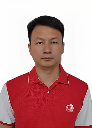 张磊